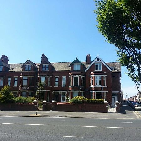 Maindee Guest House Barrow-in-Furness Exterior foto