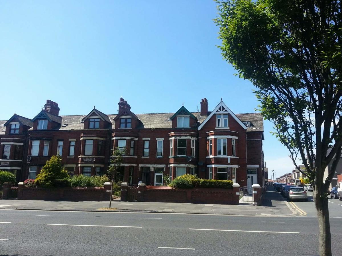 Maindee Guest House Barrow-in-Furness Exterior foto